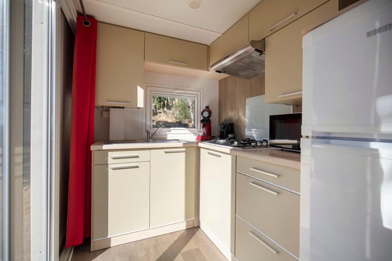 Cantallops Hostal Rural Can Pau חדר תמונה